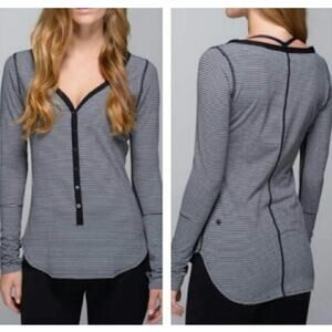 Lululemon Women Awesoma Sz 0 XXS Henley L/S V Neck Shirt Athleisure Grey Black